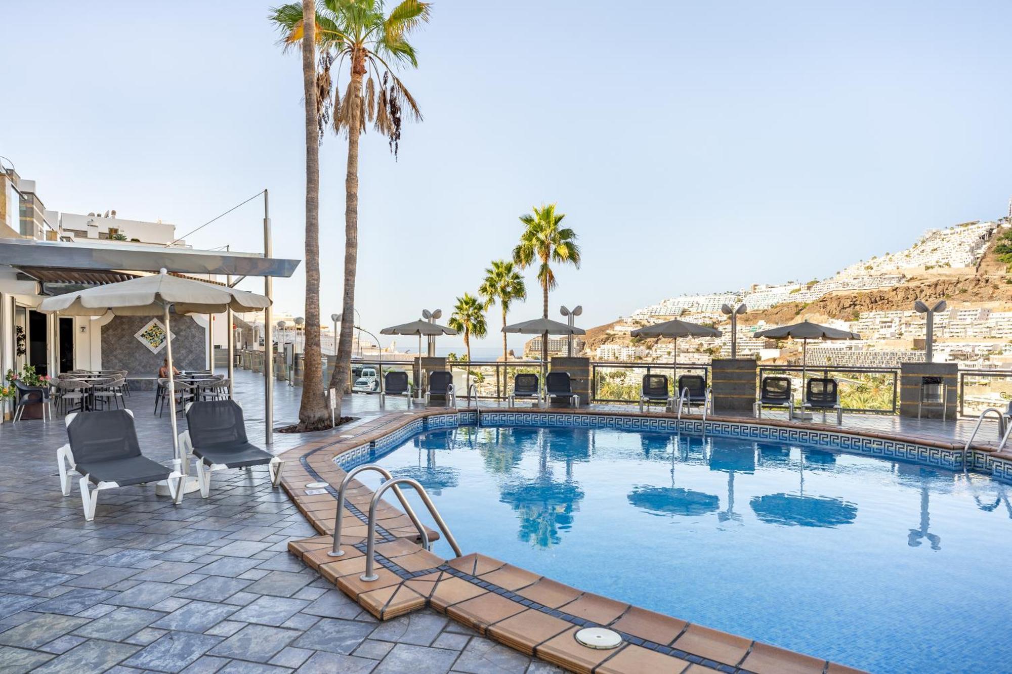Cala Nova Apartamentos プエルトリコ エクステリア 写真