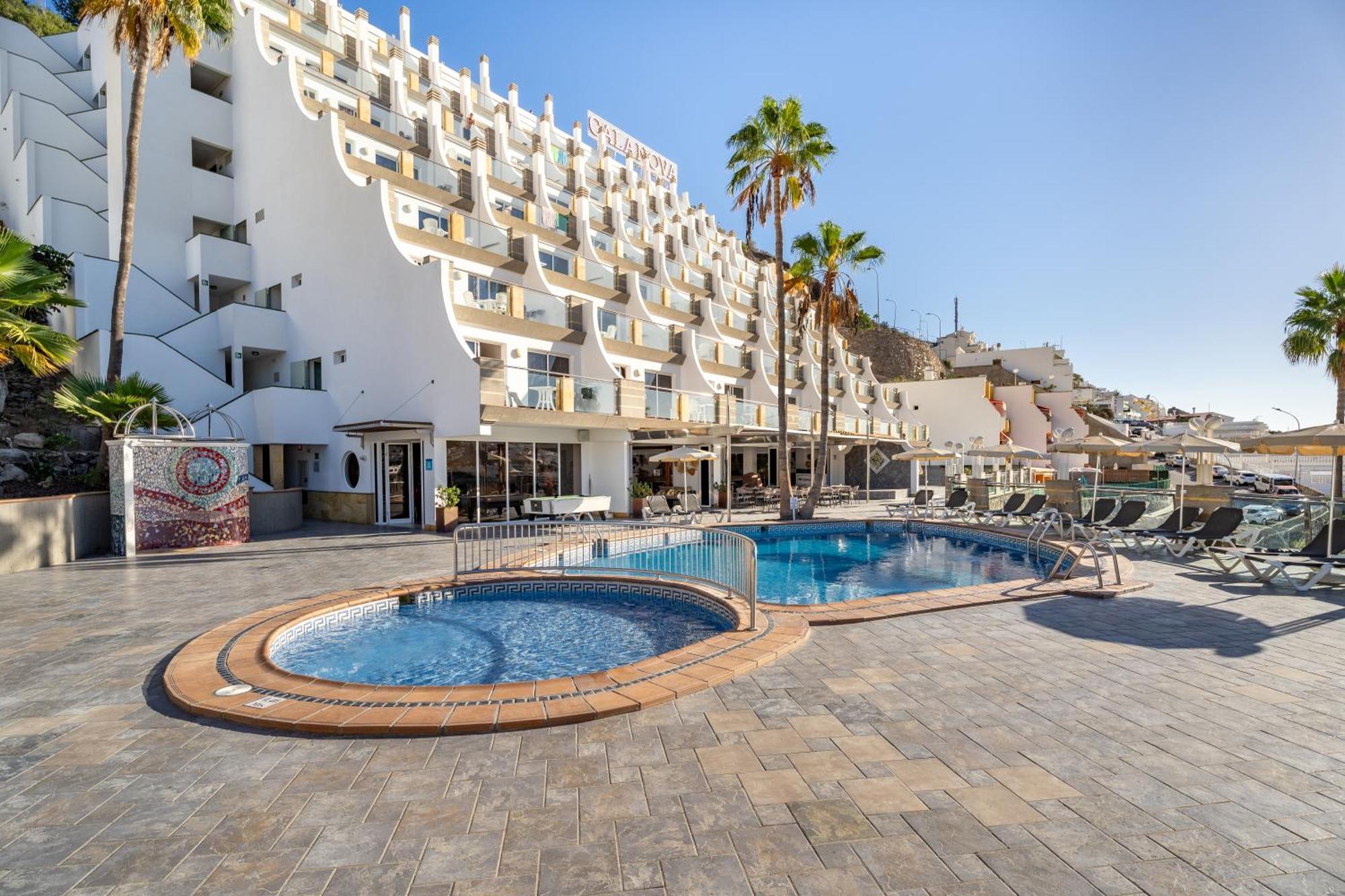 Cala Nova Apartamentos プエルトリコ エクステリア 写真