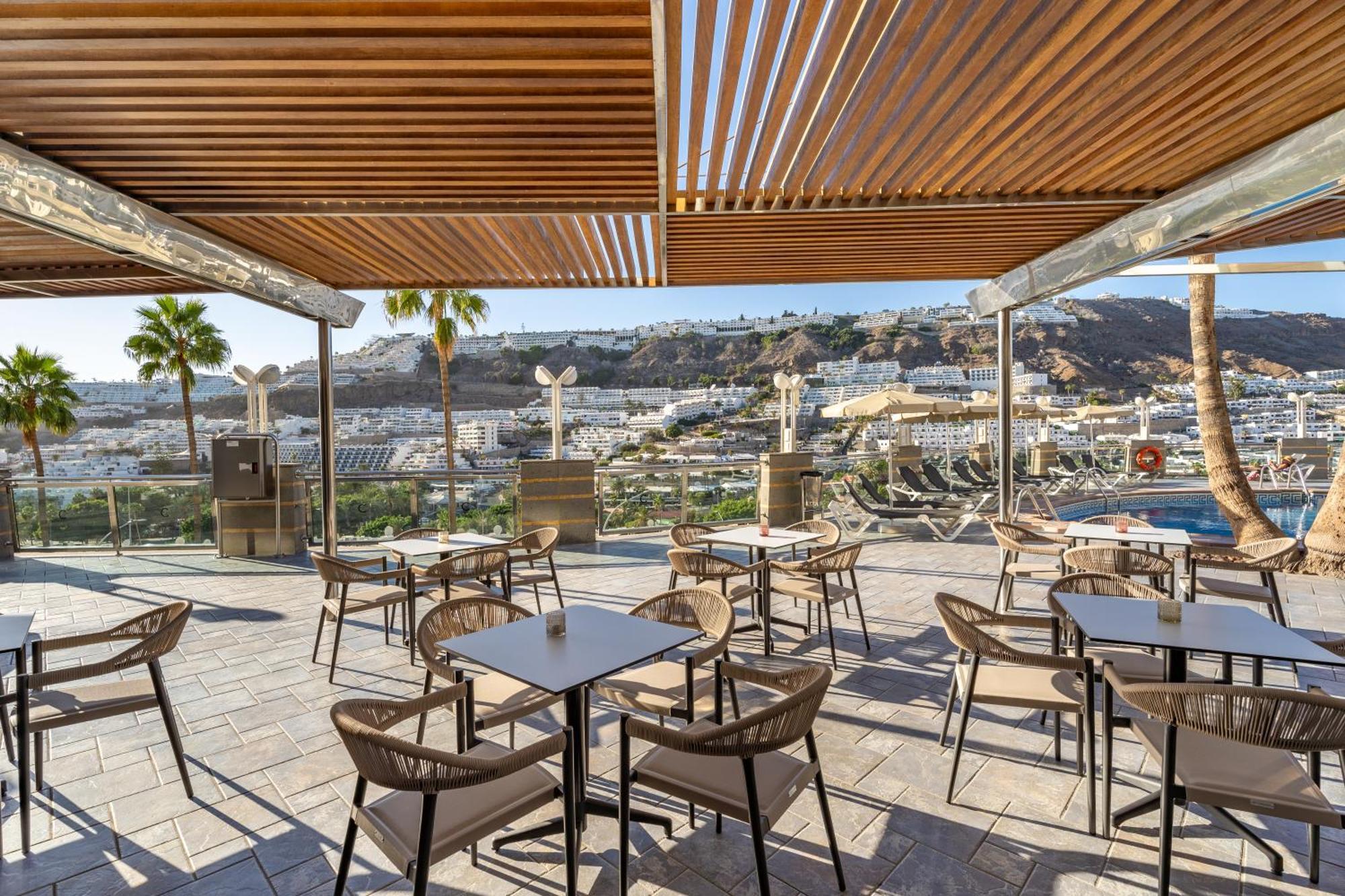 Cala Nova Apartamentos プエルトリコ エクステリア 写真