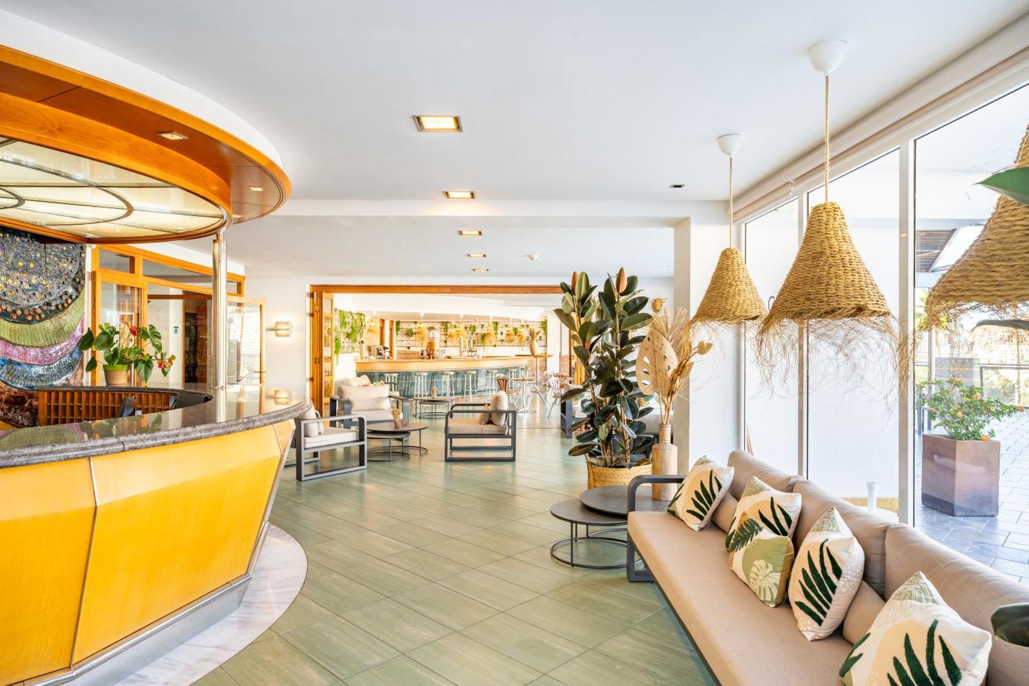 Cala Nova Apartamentos プエルトリコ エクステリア 写真