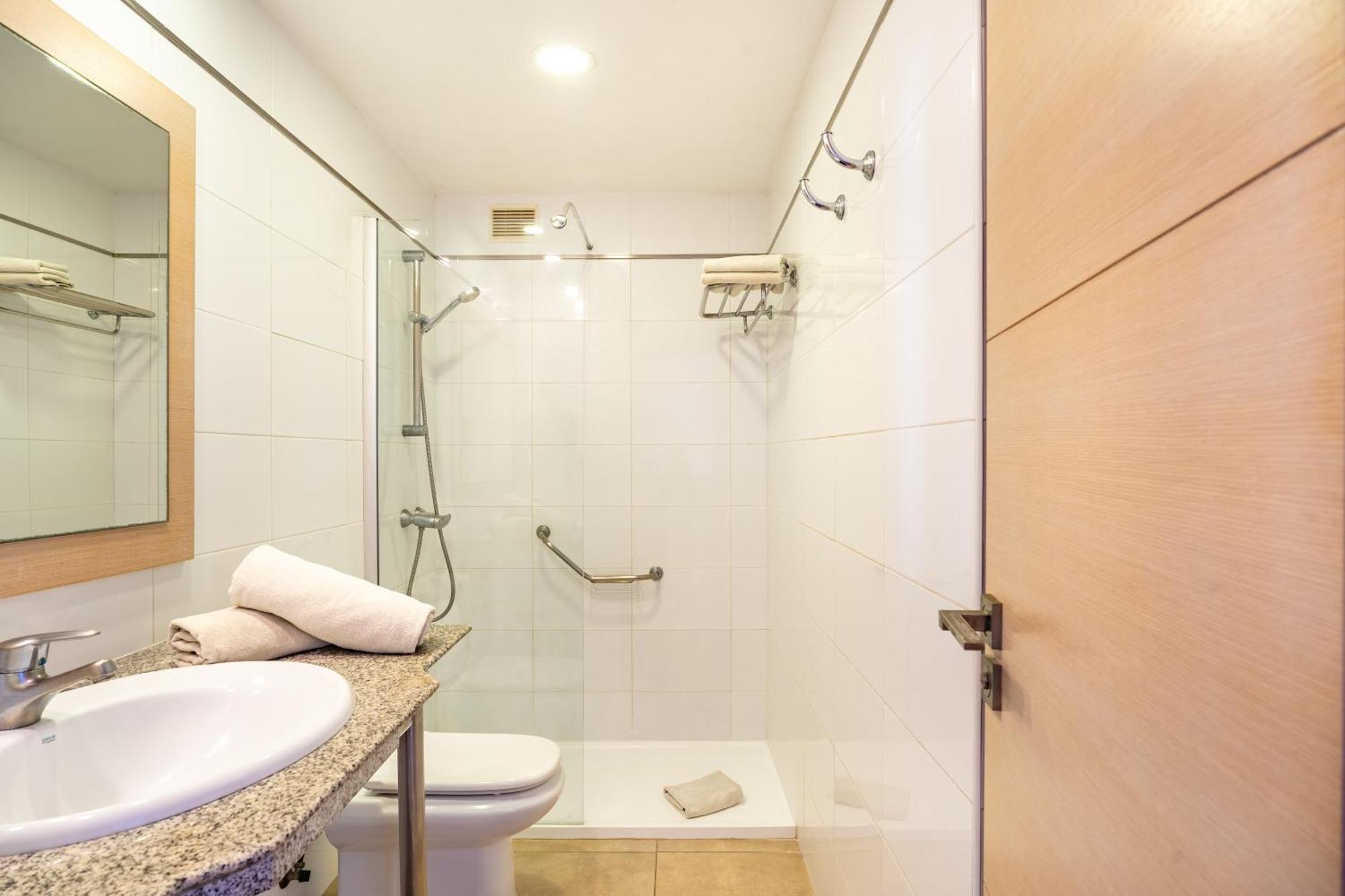 Cala Nova Apartamentos プエルトリコ エクステリア 写真