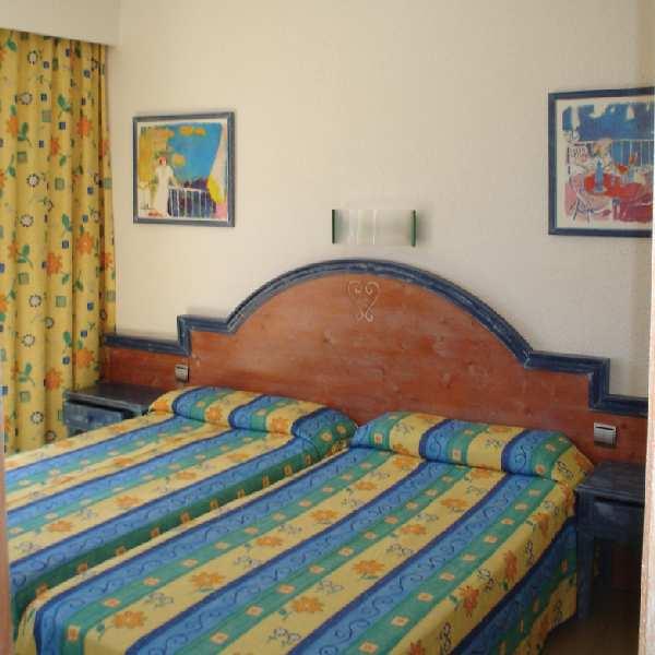 Cala Nova Apartamentos プエルトリコ エクステリア 写真